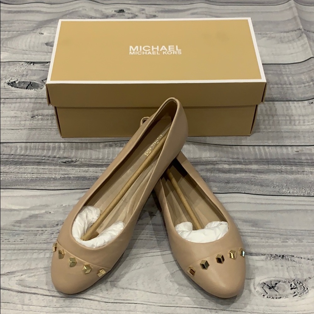 Michael Michael Kors Valencia Ballet Shoes…